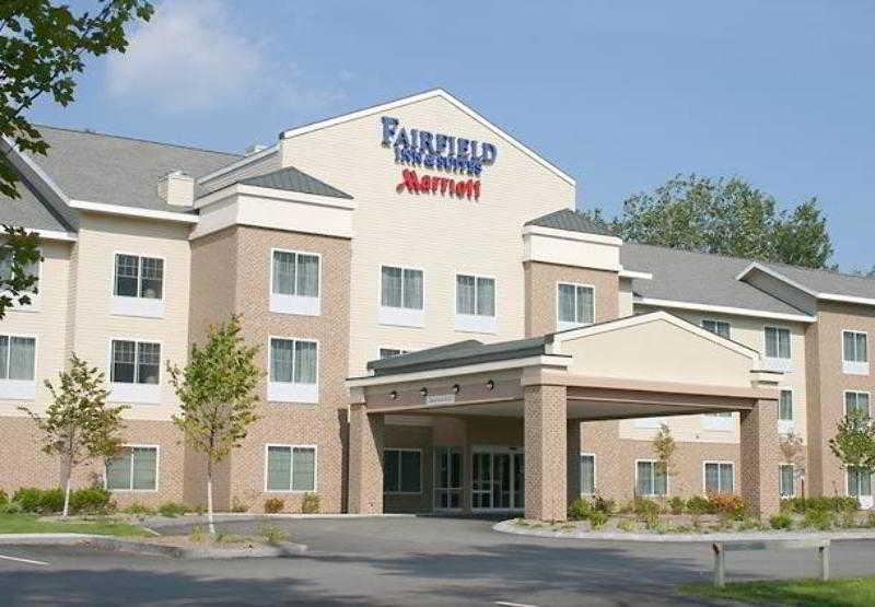 Fairfield Inn & Suites By Marriott Brunswick Freeport Exterior photo